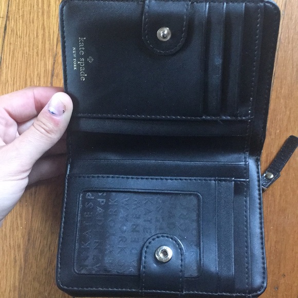 Kate Spade Wallet - Picture 2 of 3